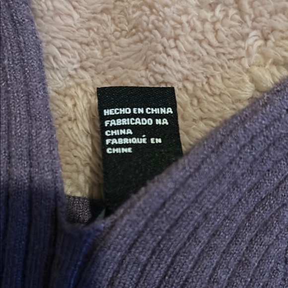 Forever 21 Ribbed Camisole - Picture 4 of 4